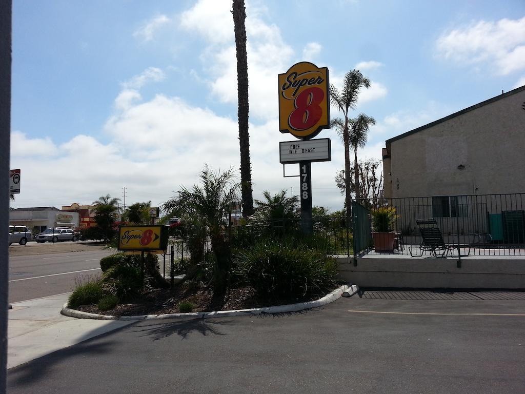 Super 8 By Wyndham San Diego/Imperial Beach Εξωτερικό φωτογραφία
