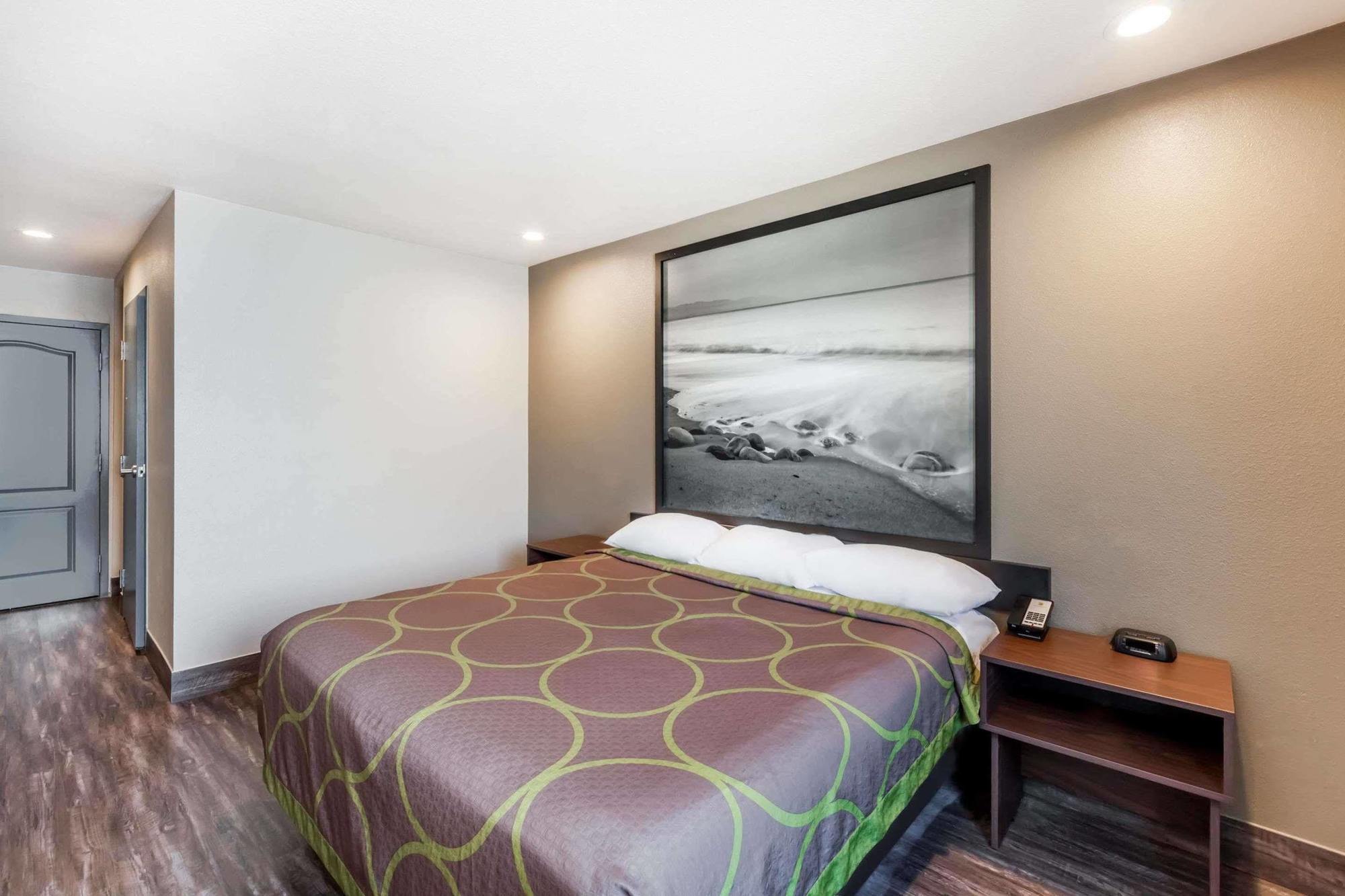 Super 8 By Wyndham San Diego/Imperial Beach Εξωτερικό φωτογραφία