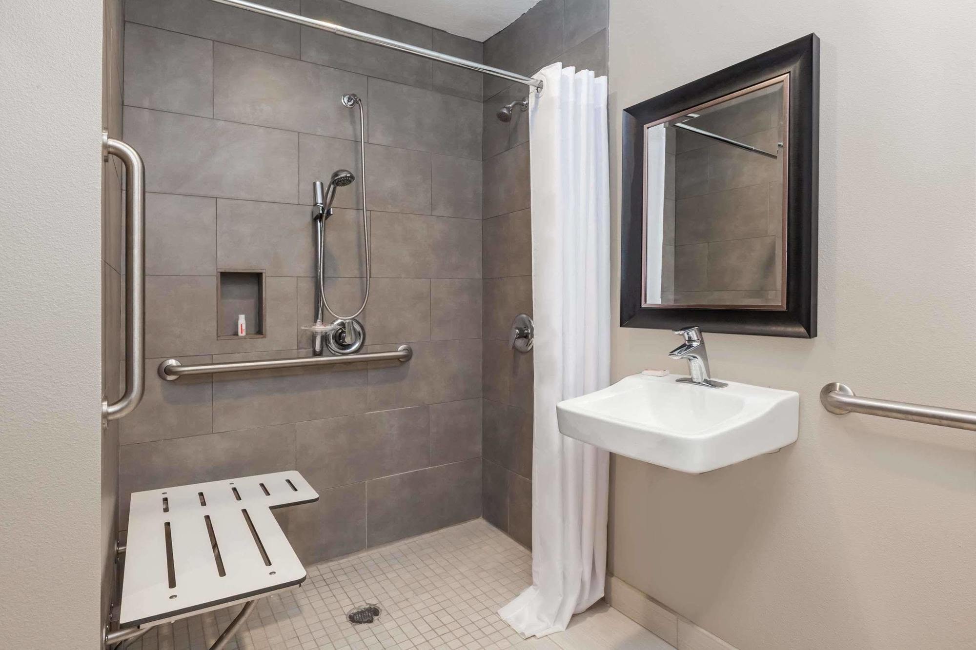 Super 8 By Wyndham San Diego/Imperial Beach Εξωτερικό φωτογραφία